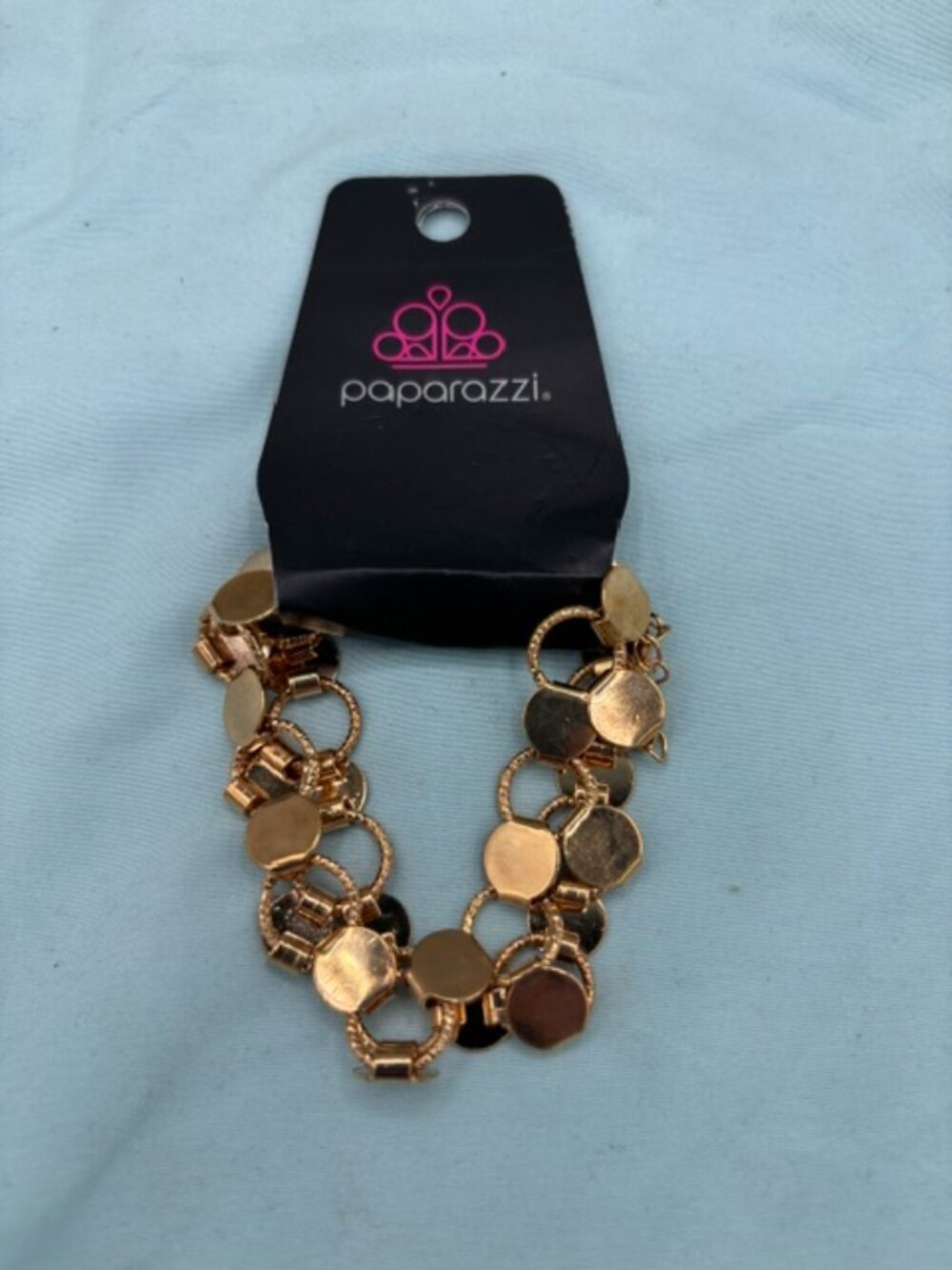 Paparazzi Cast a Wider Net Gold Bracelet